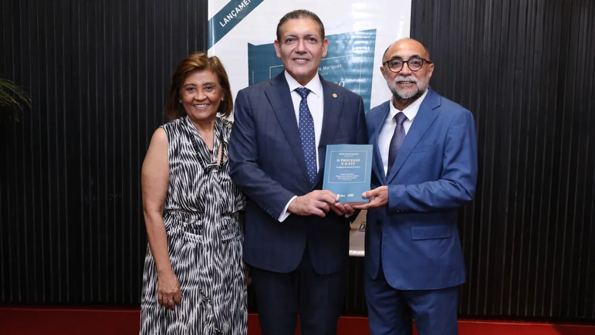 Ministro Kassio Nunes Marques, presidente do TSE, em evento do tribunal