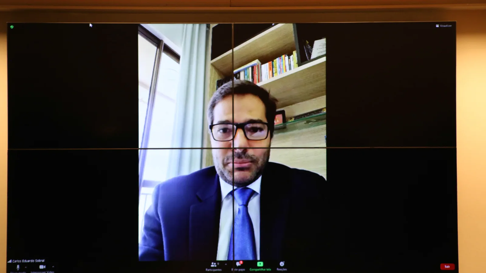 Deputado participa de audiência pública sobre o jovem eleitor, por videoconferência